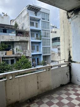 Giá lại Siêu hời DT lại khủng. 
Bán gấp chung cư đường Bạch Vân, Phường 5, Quận 5