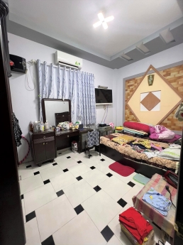HẺM XE TẢI, LŨY BÁN BÍCH, TÂN PHÚ, 6PN, CHỈ 5 TỶ SÁU 5.