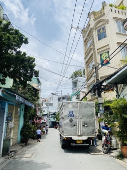 Bán Gấp Nhà Trịnh Đình Trọng Tân Phú,4 Tầng, Hẻm Xe Hơi, Cách Vài Căn Ra Mặt Tiền.