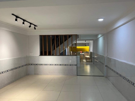 Bán Nhà D2 BìnhThạnh Làng Đại Học - 4x17m - 68m2 - 3 Tầng Mới Keng - HXH Tránh - Giá Tốt