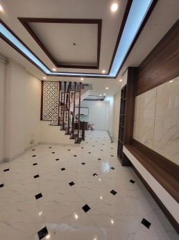 NHÀ MỚI Ô TÔ TRÁNH 15m PHAN ĐÌNH GIÓT 45mx5T,MT4m,chỉ 5,3 tỷ.
