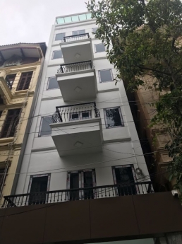 BDShanoivang bán nhà ngõ Linh Lang, Ba ĐÌnh, Hà Nội. Diện tích 75mx6,5t , mt 5, thang máy
