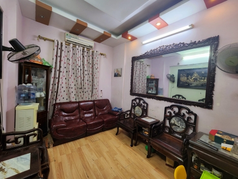 NGÕ RỘNG THÔNG - KINH DOANH NHỎ 
QUAN NHÂN 32M GIÁ 4.3 TỶ