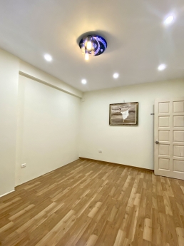 Bán căn hộ toà A6 Nam Trung Yên, 50m2, 2 ngủ,1,65 tỷ.