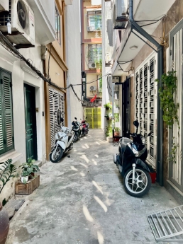 Nhà Triều Khúc Nguyễn Trãi Q. Thanh Xuân lô góc gần phố 40m2 3.95 tỷ