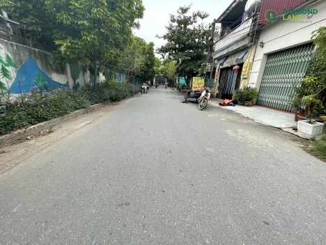 trục kinh doanh tại Mai Nội - Mai Đình , Cách QL3 chỉ 60m . giá đầu tư . diện tích 75m , mặt tiền