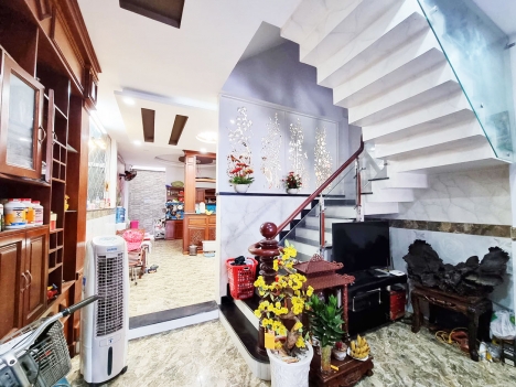 MT 12M VỊ TRÍ ĐẸP, KD ĐA NGÀNH, HIỆP THÀNH Q12, DTS.295M2, 4 TẦNG.