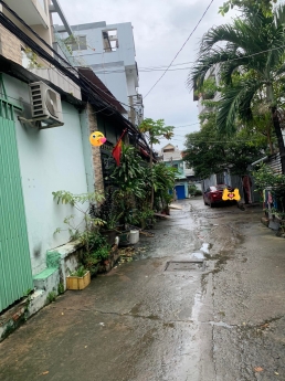 BÁN NHÀ HẺM XE HƠI CĂN DUY NHẤT HẺM THÔNG THẲNG 1 TRỤC QUẬN 7