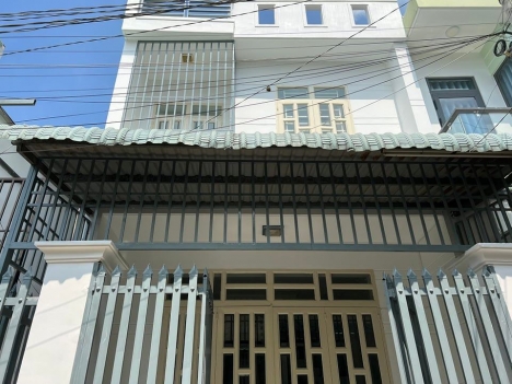 Bán nhà Bình Thành Bình Tân – Chỉ nhỉnh 4 Tỷ nhà diện tích rộng rãi 75M2 HXH mặt tiền bề thế 5M