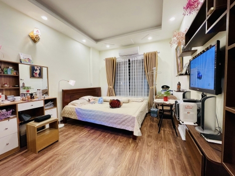 LÔ GÓC MỸ ĐÌNH 46M*6M*6T*8P GIÁ 6.9 tỷ. Gần mặt phố, gần ô tô. Nội thất xịn