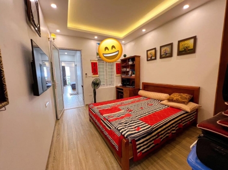 BÁN NHÀ MẶT PHỐ CỰ LỘC, THANH XUÂN, 40M2 5 TẦNG, GIÁ 6.4 TỶ