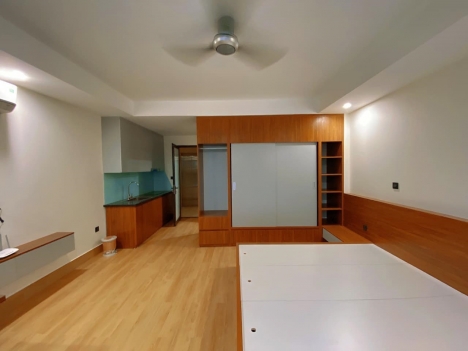 BÁN NHÀ HỒNG TIẾN - LONG BIÊN - DT 45 M2 X 5T - 5 TỶ 3 - NHÀ MỚI - NGÕ Ô TÔ 7 CHỖ VÀO NHÀ