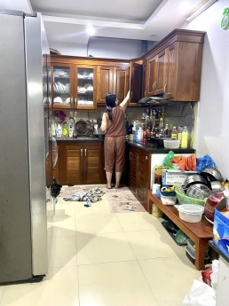 BÁN NHÀ XUÂN LA-MẶT NGÕ KINH DOANH-NGÕ THÔNG TỨ TUNG-40m-NHỈNH 4TỶ