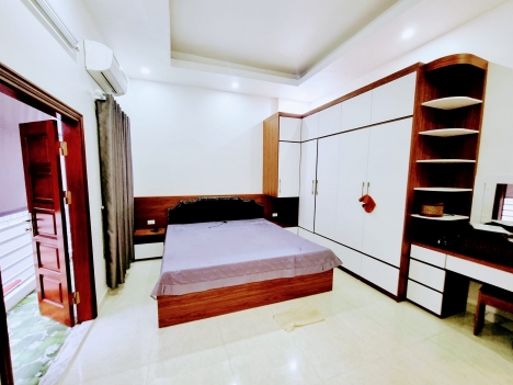 Bán nhà chính chủ phố Quan Nhân - Ngõ rộng gần phố,thông các ngả - Nhà mới full nội thất 50m x 5T