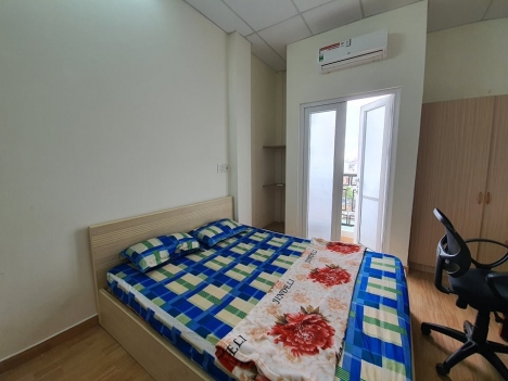 Bán tòa nhà dịch vụ 4 tầng Lô Góc Phan Huy Thực, 152m2, 20 phòng full nội thất.