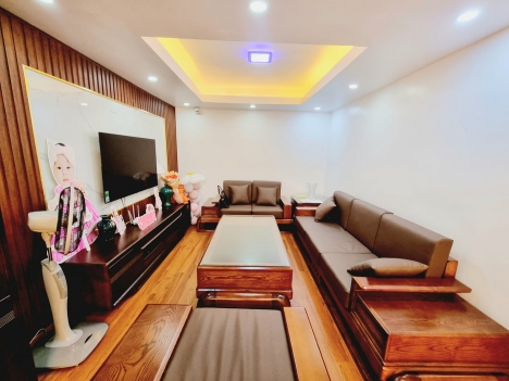 Bán Nhà Phố Quan Nhân Quận Thanh Xuân DT50mX5T MT5m 7 Tỷ Nhà Đẹp Tặng Nội Thất