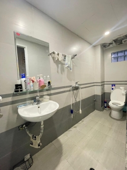 Hiếm! Bán nhà 8/3 37m2 x 4 tầng, ngõ thông, gần oto giá chỉ 4.15 tỷ
