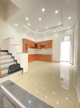 Bán nhà đường 53 Hiệp Bình Chánh. 4x14m HXH, tặng nội thất. 4 tỷ 3 LĐ.