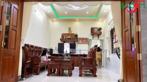 Bán nhà cấp 4, rộng đẹp, xây ở, 370m2, SHR, đường xe hơi, p. Tân Phong, Biên Hoà