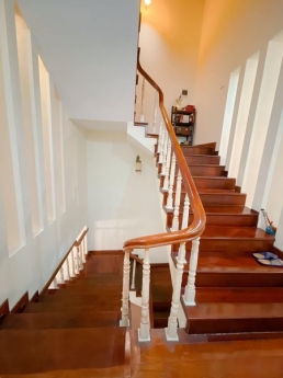 NHÀ ÂU CƠ - TÂY HỒ. VIEW HỒ TÂY. 48M2. 6 TẦNG. 3 THOÁNG. 30M Ô TÔ. 50M THUNG LŨNG HOA. 6,3 tỷ