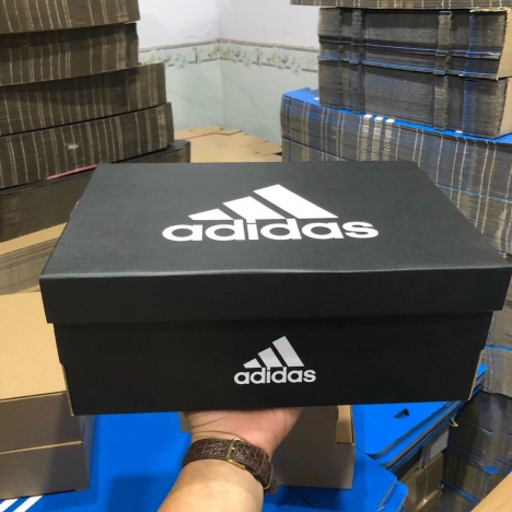 Nhà Phân Phối – Chuyên Cung Cấp  Hộp Đựng Giày Adidas Chính Hãng – Giá Rẻ