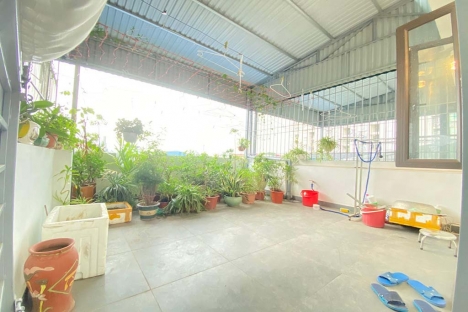 Bán nhà gần phố,Q. Đống Đa,44m2xMT 4.3m,thoáng,ngõ oto,chính chủ,8.8 tỉ TL,0932738111