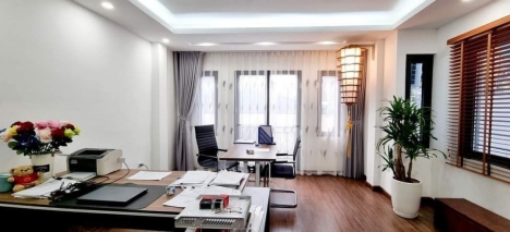Siêu phẩm! nhà Tô Hiệu, 35.5m² x 4.5 tầng, ngõ ba gác, 20m ô tô dừng đỗ, gần chợ. Giá bán: Nhỉnh 4