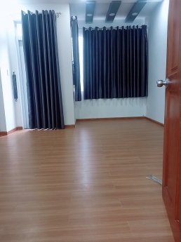 Bán nhà đường 53 Hiệp Bình Chánh. 4x14m HXH, tặng nội thất. 4 tỷ 3 LĐ.