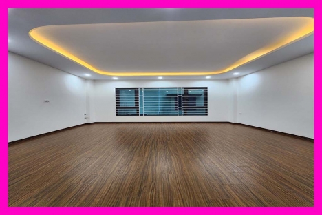 Bán nhà 44m2xMT 4.3m,3 thoáng,ngõ oto,gần trường,đường Nguyễn Lương Bằng,Đống Đa,8.8 tỷ