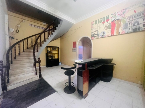 HHA 210.6 CHDV Quận 1 TPHCM giá rẻ, 130m2. Hẻm gần mặt tiền kinh doanh