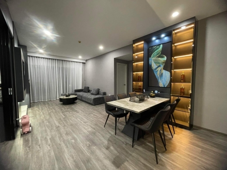 Bán căn hộ 390 Nguyễn Văn Cừ- 4 PN, 2 Ban công, tâng 5, View ĐẸP,NỘI THẤT đầy  đủ