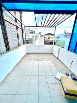 NHÀ MỚI ĐẸP, SÁT HẺM XE HƠI, 27M3, 4 TẦNG KIÊN CỐ, NHỈNH 5 TỶ TL