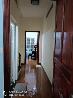 Khúc Thừa Dụ, Cầu Giấy, 50m2, nhà đẹp, ô tô vào nhà, kinh doanh sầm uất, chỉ nhỉnh 9 tỷ