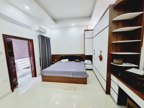 Bán Nhà Phố Quan Nhân Quận Thanh Xuân DT50mX5T MT5m 7 Tỷ Nhà Đẹp Tặng Nội Thất