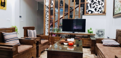 Nhà phân lô, ô tô tránh, kinh doanh thả ga Trần Vỹ, 46 m2, 8.6 tỷ
