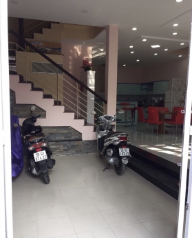 Bán nhà Quận 12- Đường Vườn Lài- 125m2- 4 Tầng- ngang 8m.