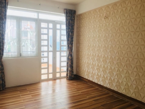 Chủ Ngộp Bán Gấp Nhà HXH 6m Âu Cơ P10 Tân Bình-25m2 Chỉ Nhỉnh 2 Tỷ