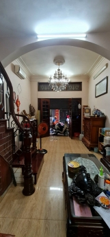Bán nhà CHÍNH CHỦ Vương Thừa Vũ Ô TÔ thông, DT48m2 x 4t, mt5m, 3.8 tỷ.