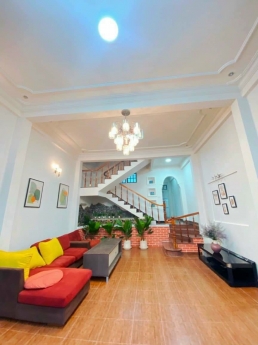 Cần bán căn nhà đẹp trên đường Nam Kỳ Khởi Nghĩa, Phường 1, TP. Đà Lạt, giá 10 tỷ 950tr