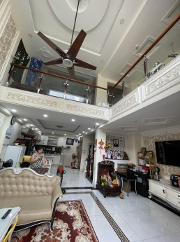 Bán nhà hẻm xe hơi Điện Biên Phủ,P1,Q3, 3Lầu 4PN, DT: 3.9mx16m= 62.4m2