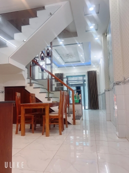 NHÀ ĐẸP Ở NGAY - H5M LÂM THỊ HỐ Q12 - 3 TẦNG 4 PN.