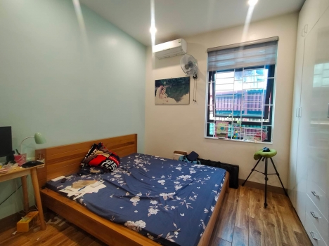 Nhà dân xây phố Bát khối, ô tô vào nhà, 155 m2, giá chỉ 7,3 tỷ.
