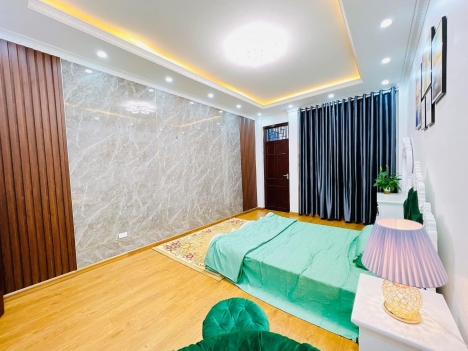 NGUYỄN CHÍNH  HOÀNG MAI – 34M2 – 3,86 TỶ - 4 chỗ đỗ cửa.
