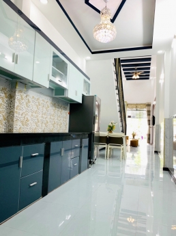 NHÀ HIẾM HIỆP THÀNH Q12 - MẶT TIỀN ĐƯỜNG - DT 58M2 -TIỆN KINH DOANH ĐA NGÀNH NGHỀ- GIÁ BÈO 3.35 TỶ