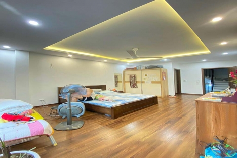 Bán nhà gần phố,Q. Đống Đa,44m2xMT 4.3m,thoáng,ngõ oto,chính chủ,8.8 tỉ TL,0932738111