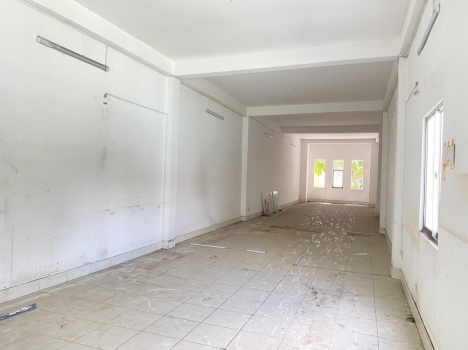 Bán nhà mặt tiền Nguyễn Văn Luông - Quận 6, DT 4.1 x 31, 3 tầng giá 22 tỷ.