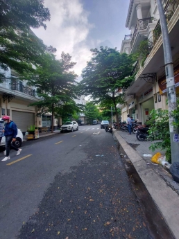 Giảm rất sâu, Khu KDC Cityland, nhà mặt tiền Đ số 7, hướng Tây Tứ Trạch, kiểu Châu Âu