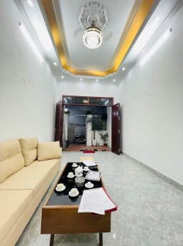 NHÀ MỚI Ở NGAY-BA GÁC VÀO NHÀ
BÙI XƯƠNG TRẠCH 47M GIÁ 4.7 TỶ