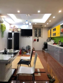 Phải nhanh! Hàng xóm Vinhomes Tây Mỗ, 55m x 5 tầng, ngõ ba gác, ngay chợ, bãi gửi ô tô. Chỉ 4.3 tỷ
