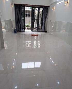 Bán nhà Quận 12 giá rẻ- 56m2- 3 Tầng.Hẻm xe hơi